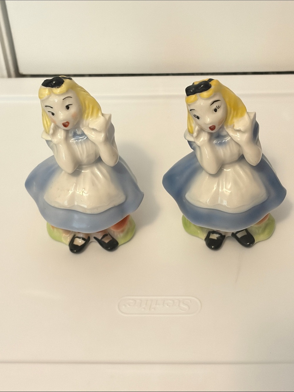 Alice in Wonderland salt and pepper Figurine Pair - 1950’s